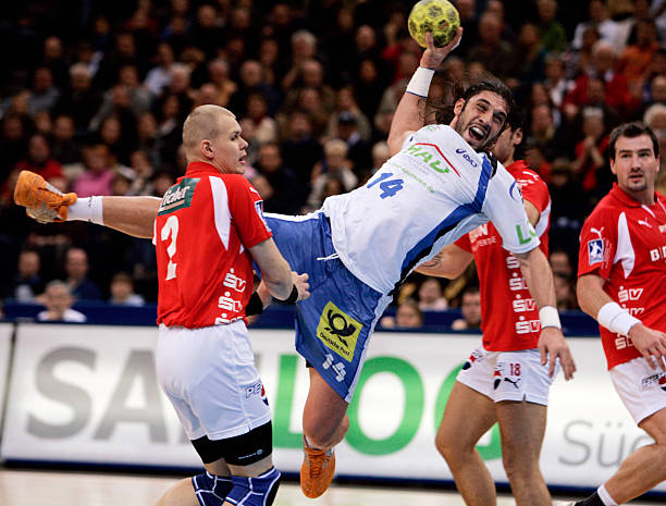 以利用强健 以利用强健